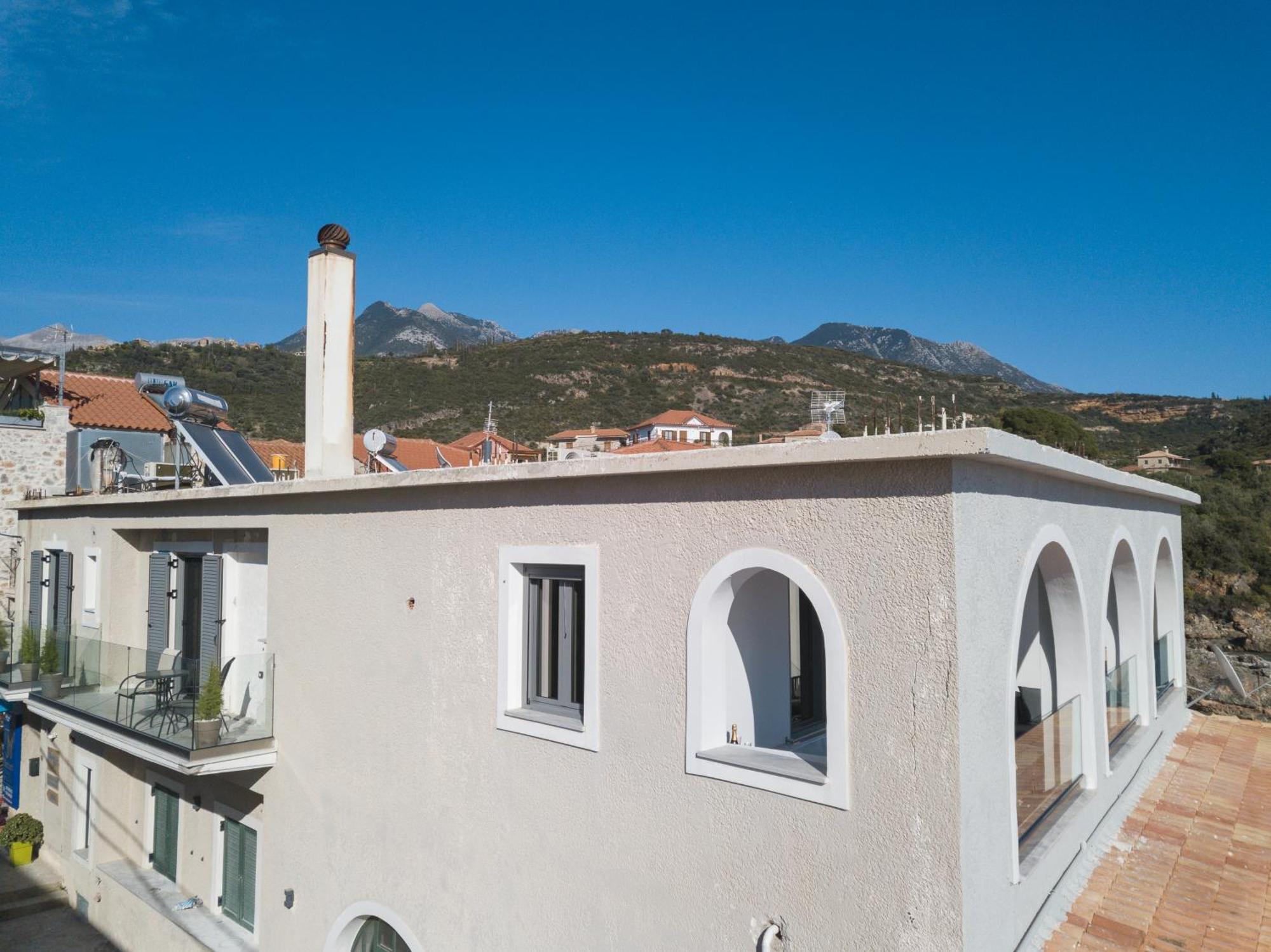 Marina Apartments Kardamyli Exterior foto