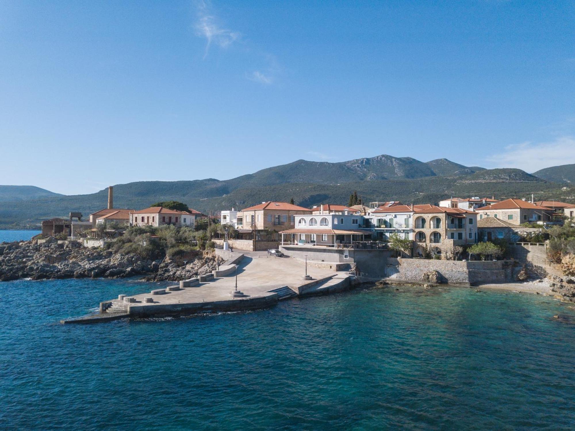 Marina Apartments Kardamyli Exterior foto